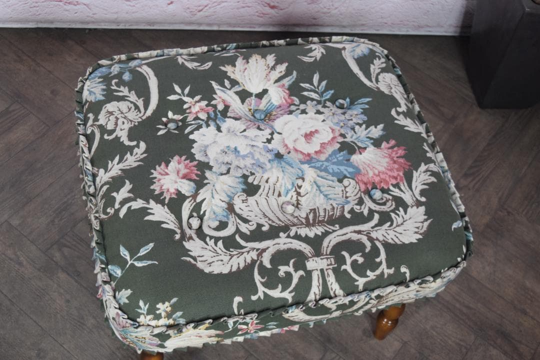 karimoku/カリモク コロニアルシリーズ オットマン スツール a