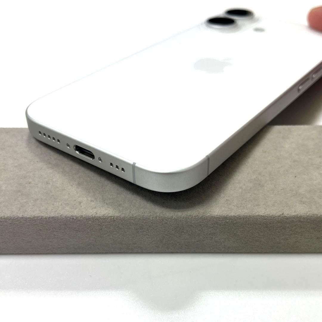 ★美品★iPhone17 256GB ホワイト