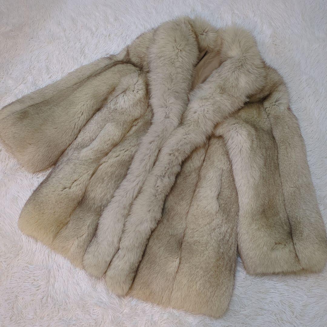 最高級ブルーフォックス セミロングファーコート 11号 ボリューム感