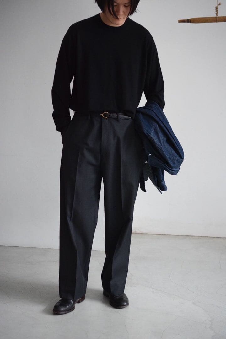 A PRESSE　covert cloth trousers