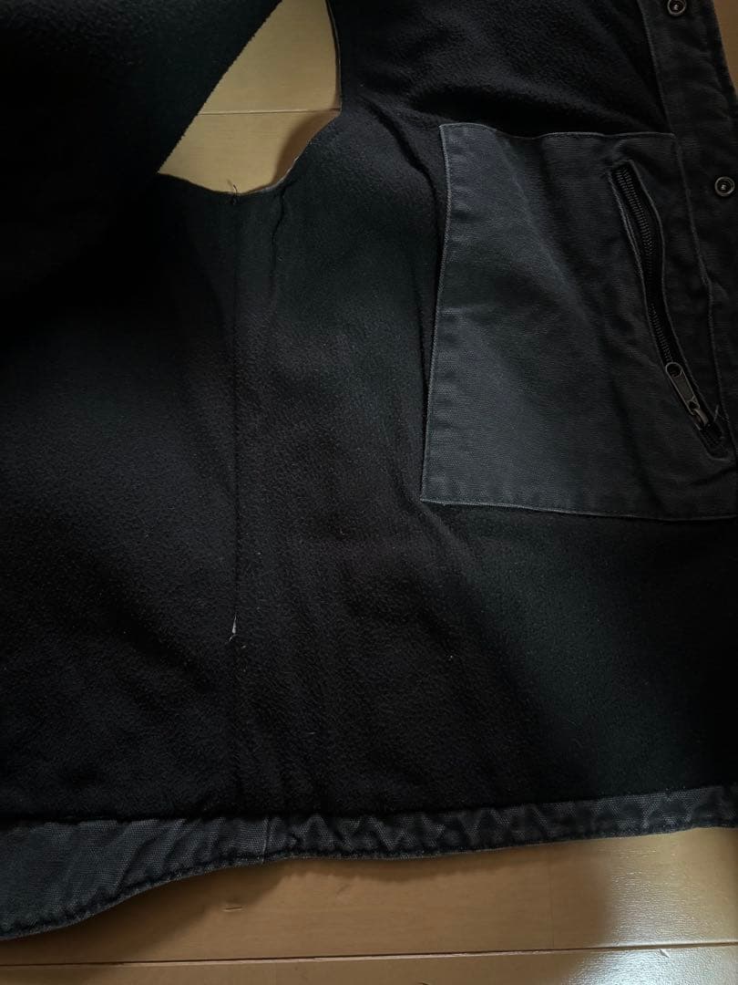 カーハート　デニムベスト