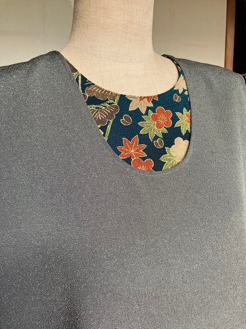 price down 詩仙堂の洋服です