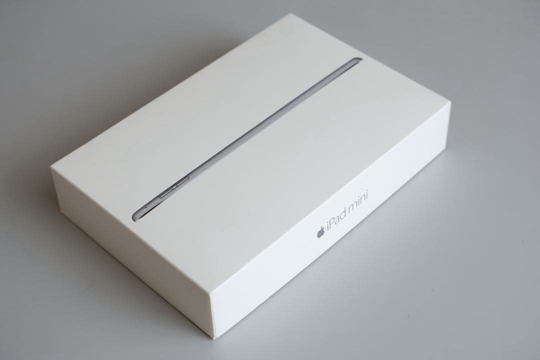 iPad mini4 64GB wifi シルバー Apple