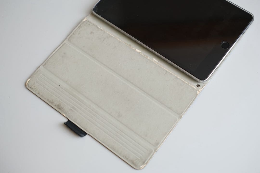 iPad mini4 64GB wifi シルバー Apple