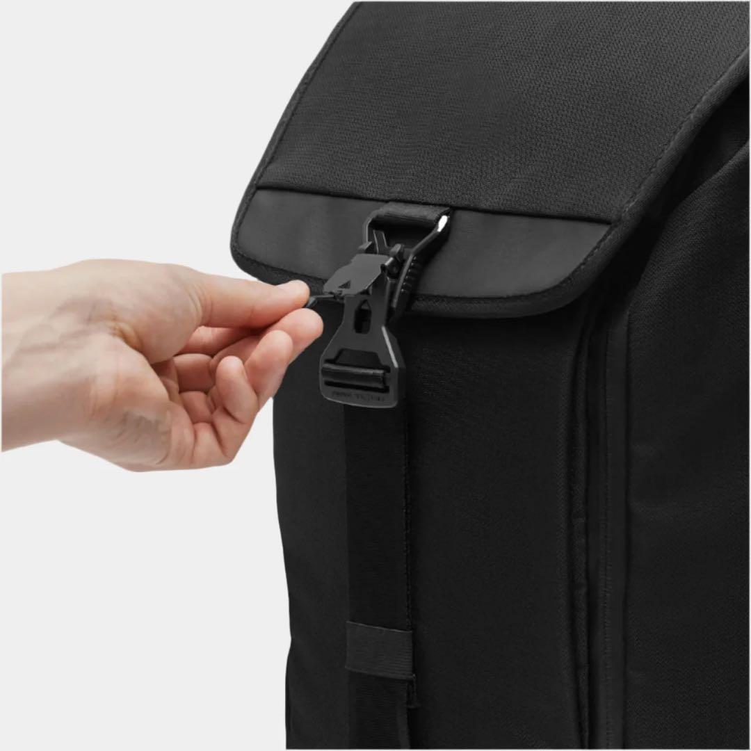 バッグ Modern Dayfarer Backpack 18L