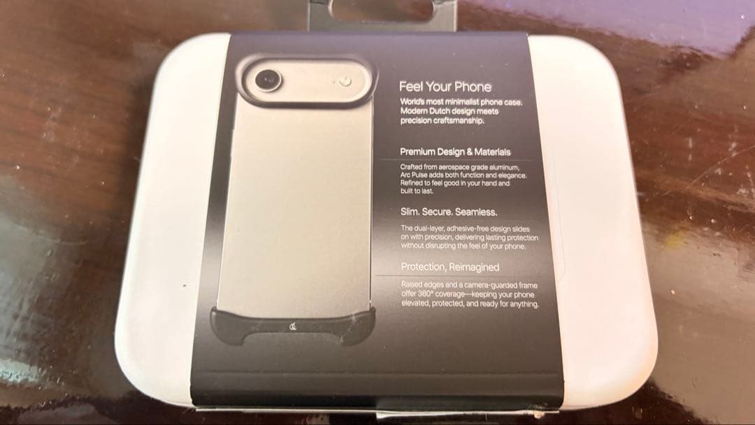 Arc Pulse iPhone Air 用 ケース アルミ バンパー