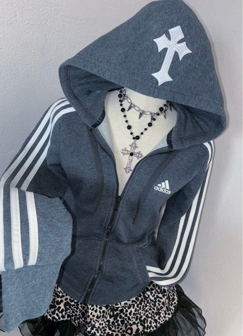 00sadidas３本線十字架y2k 平成ギャル　小悪魔　マクブリンクNANA