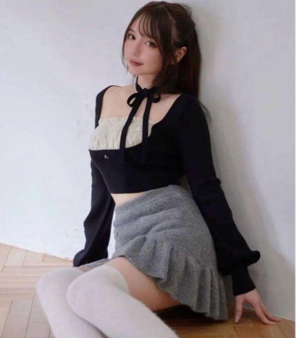 トップス andmary Mew frill tops black