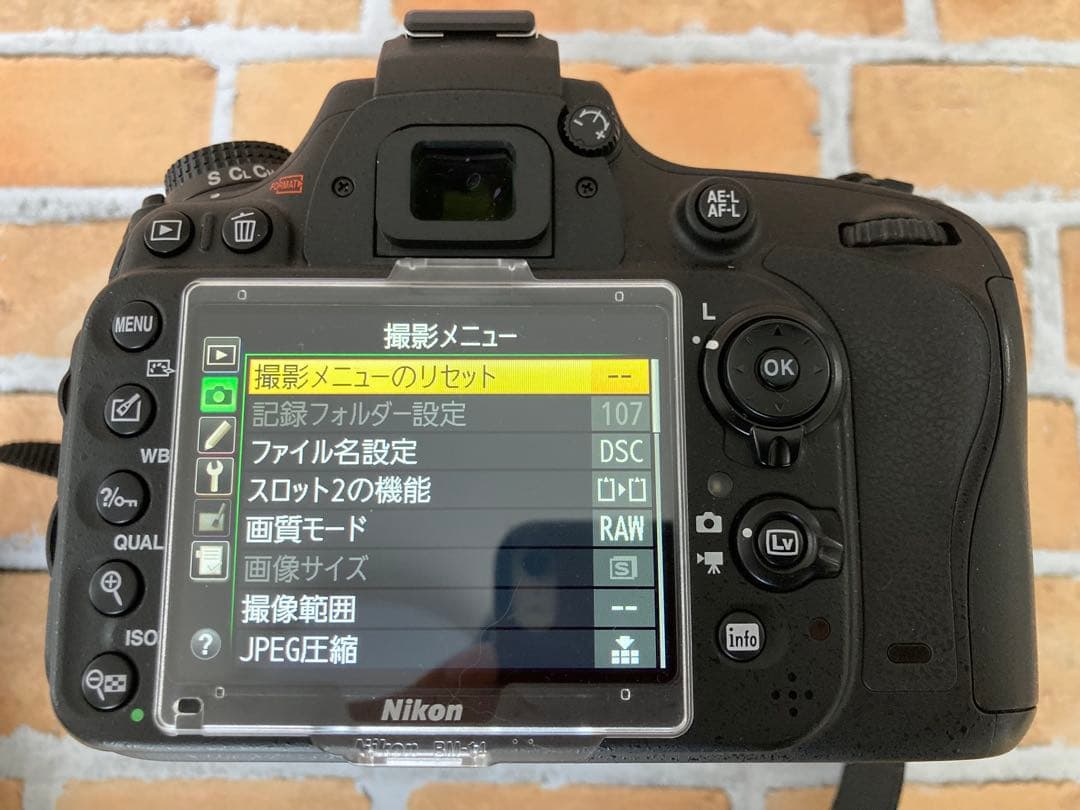 Nikon D610 純正ズームレンズ付き