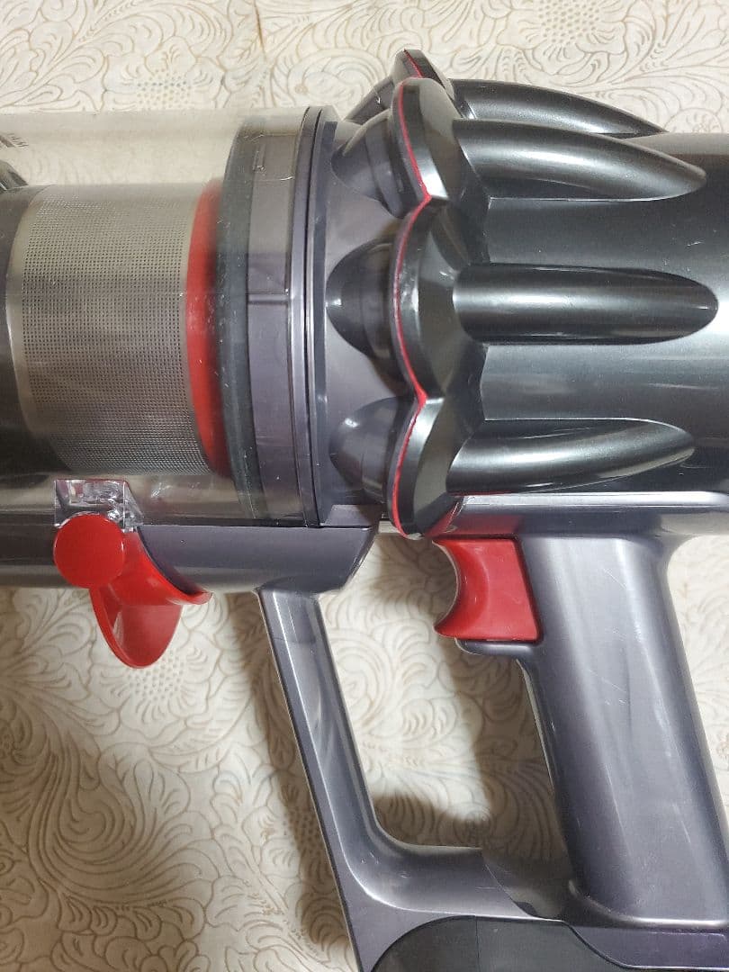 ダイソン掃除機SV18本体のみ