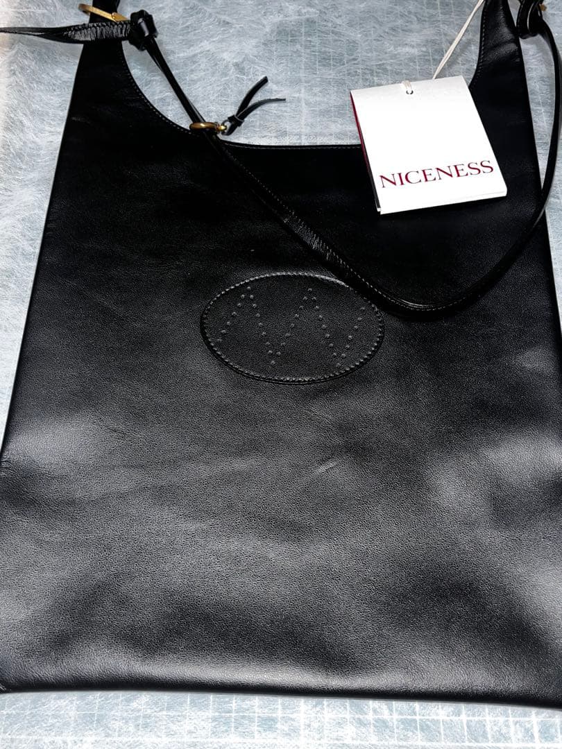 NICENESS LOWE−MIDI / ホースレザー　25AWモデル