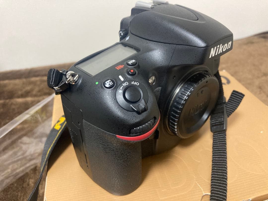 【美品】Nikon ニコン　一眼レフカメラ D800 ボディー　箱付き