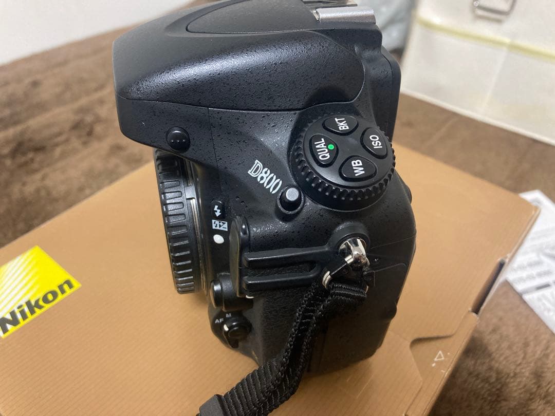 【美品】Nikon ニコン　一眼レフカメラ D800 ボディー　箱付き
