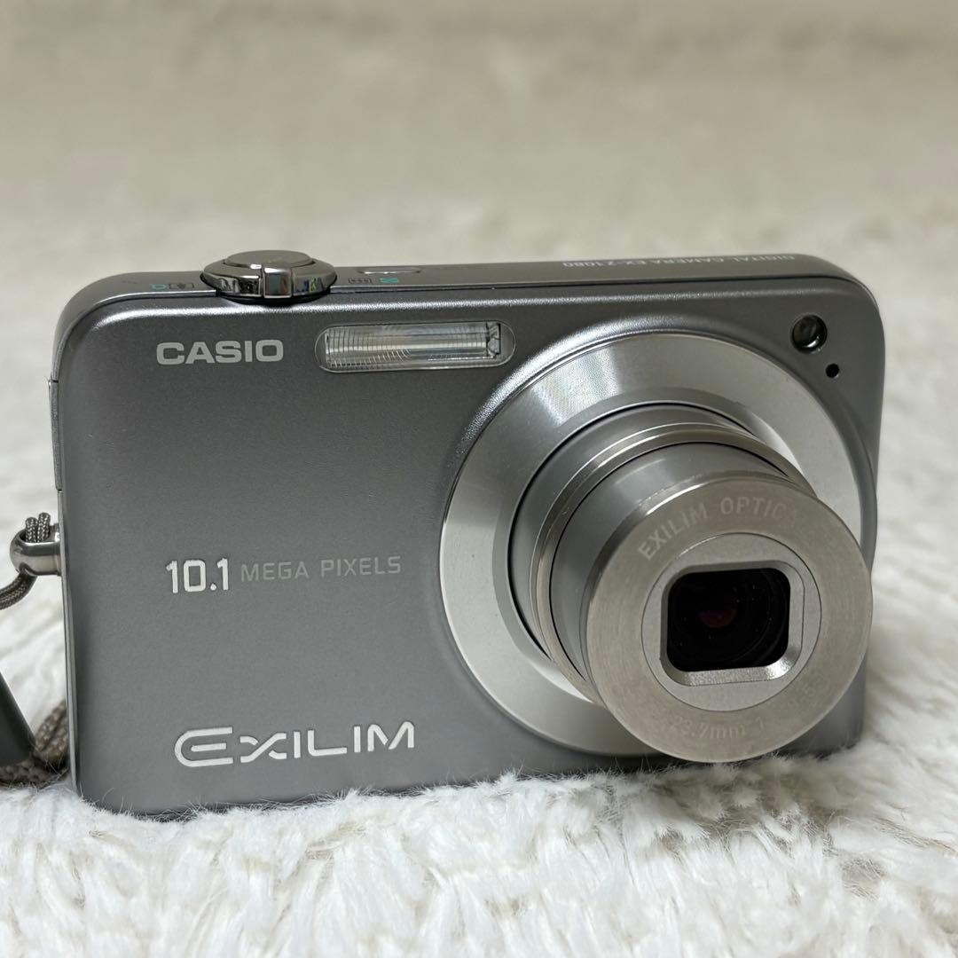 美品　CASIO カメラ　EX-Z1080 充電器　箱　グレー　コンデジ　動作品