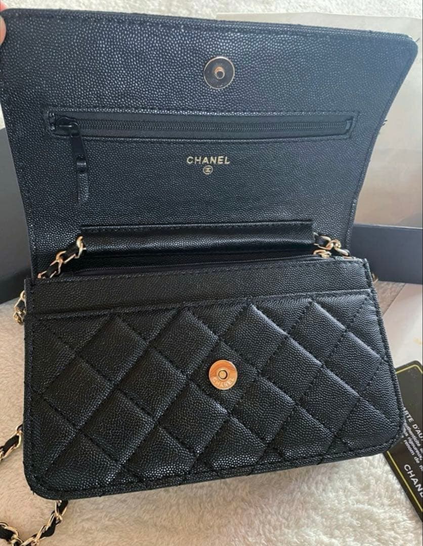 CHANEL チェーンウォレット　キルティングショルダー　ノベルティ