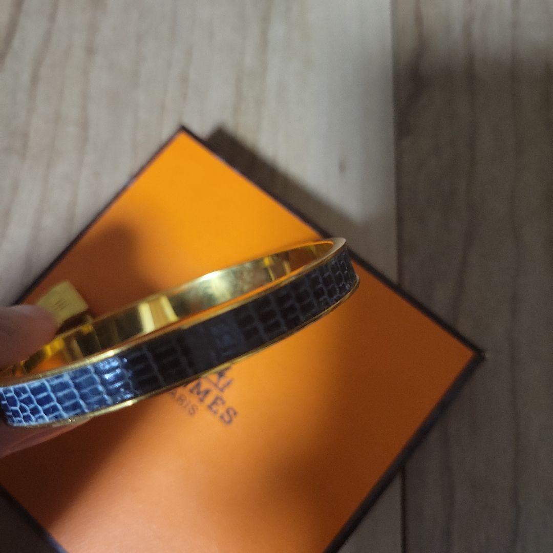 HERMES ゴールド ロック付きバングル 箱付き