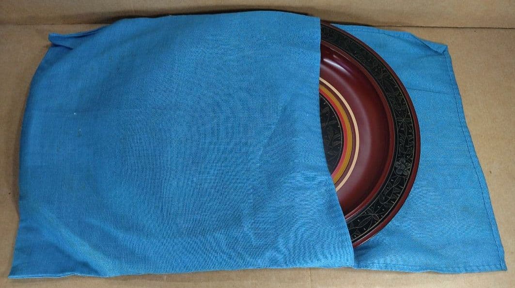 しんのすけ123【本物保証】四代川端近左 唐物写独楽菓子盆 塗共箱 最上手