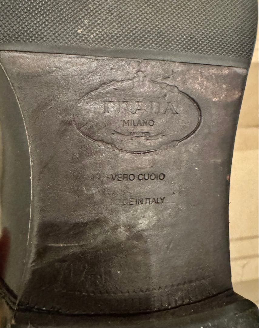 PRADA⭐️ ブラック ドレスシューズ キャップトゥ