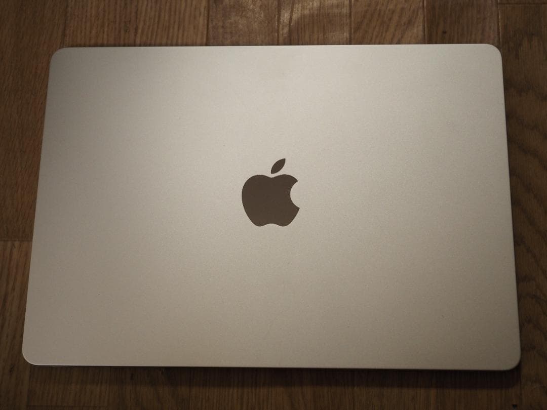 美品 MacBook air m2 8g 256GB 13㌅スターライト