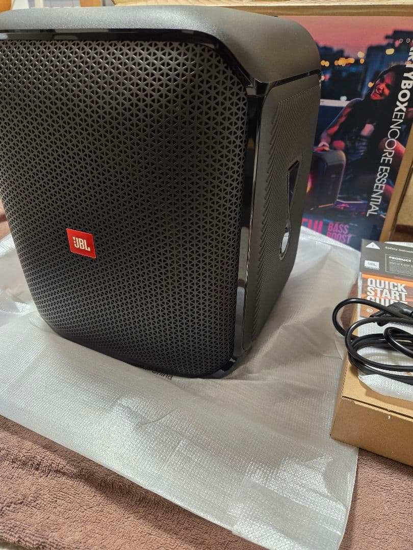 JBL BOXENCORE ESSENTIAL ワイヤレススピーカー