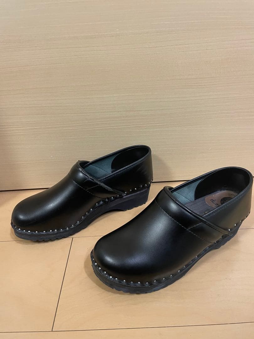 靴 TROENTORP black 39