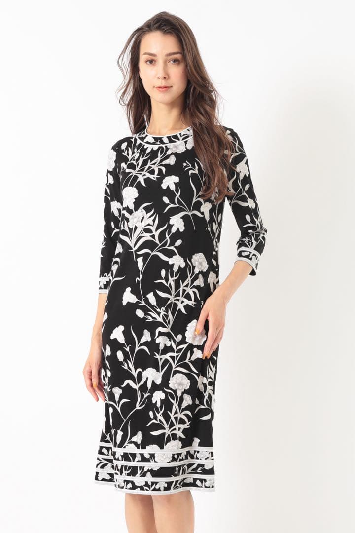 【新品】レオナール 花柄ワンピース ブラック