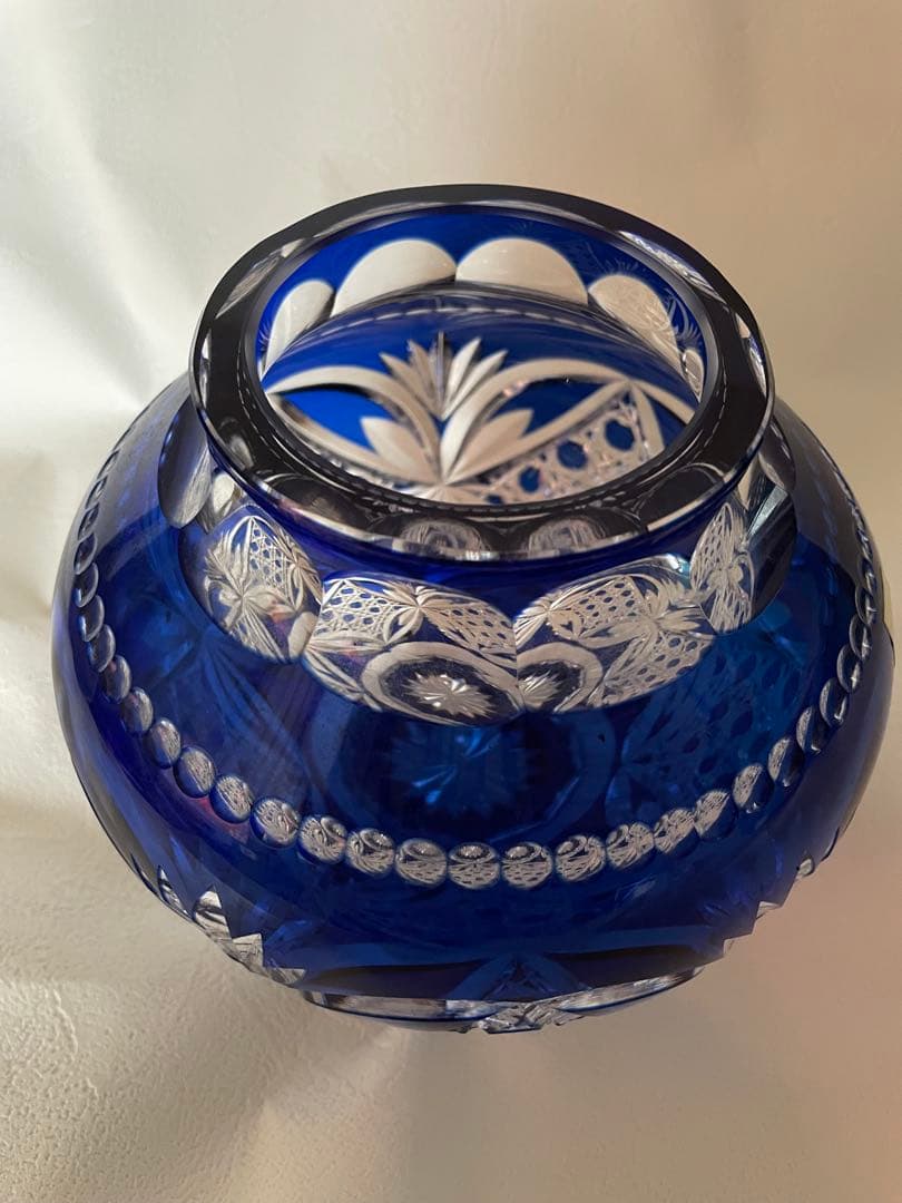 カガミクリスタル・江戸切子花瓶（木村秋男氏デザイン）