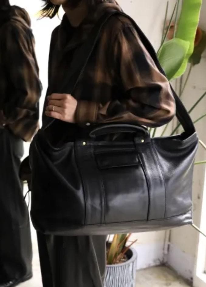 未使用　CCU　DAILY TOTE BACK C COW　牛革　ショルダー