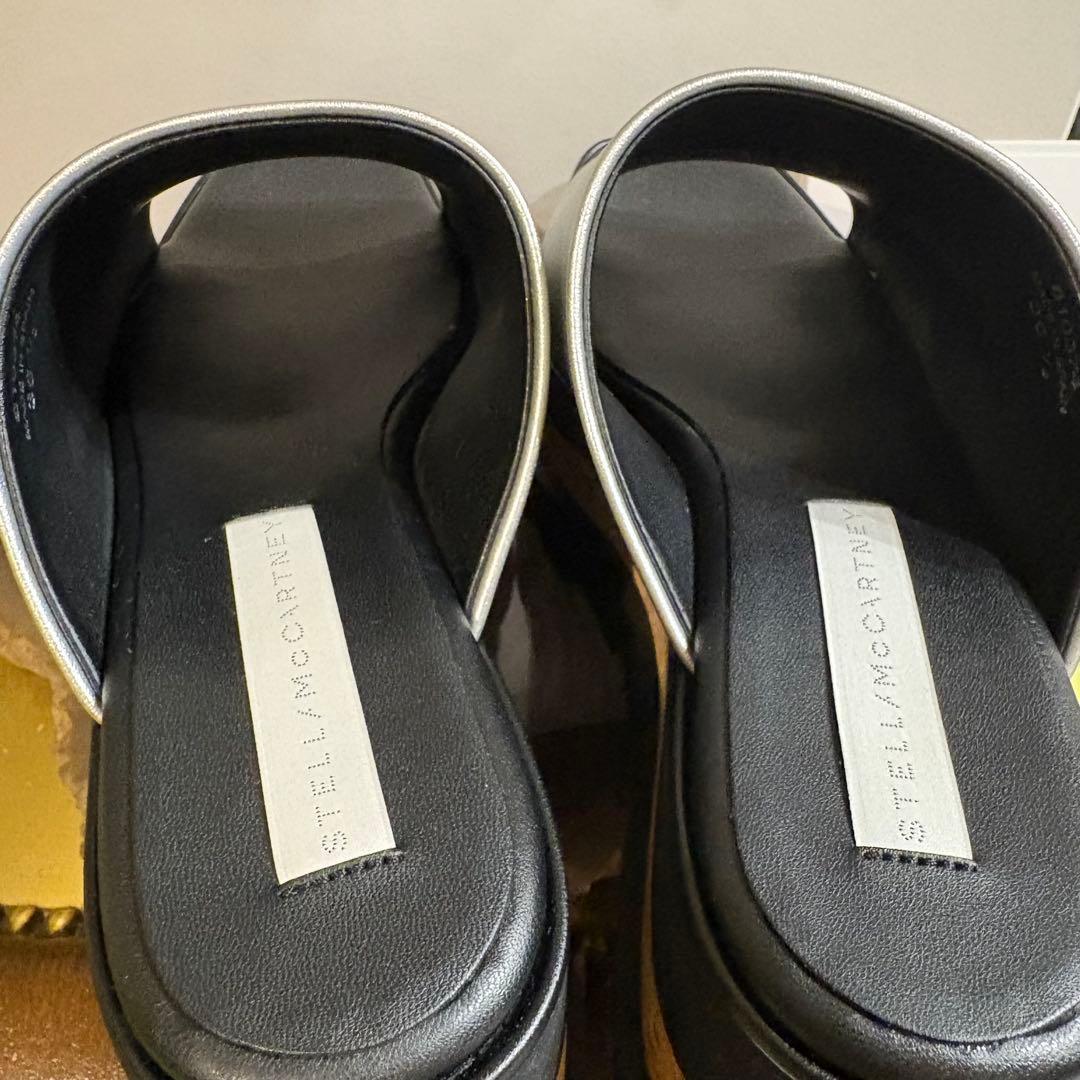 【新品レアカラー】ステラ　スニークエリス プラットフォームサンダル　シルバー