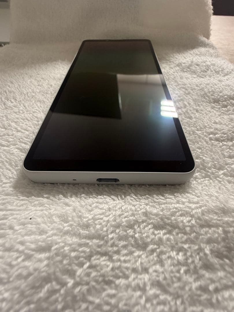 携帯電話本体 M