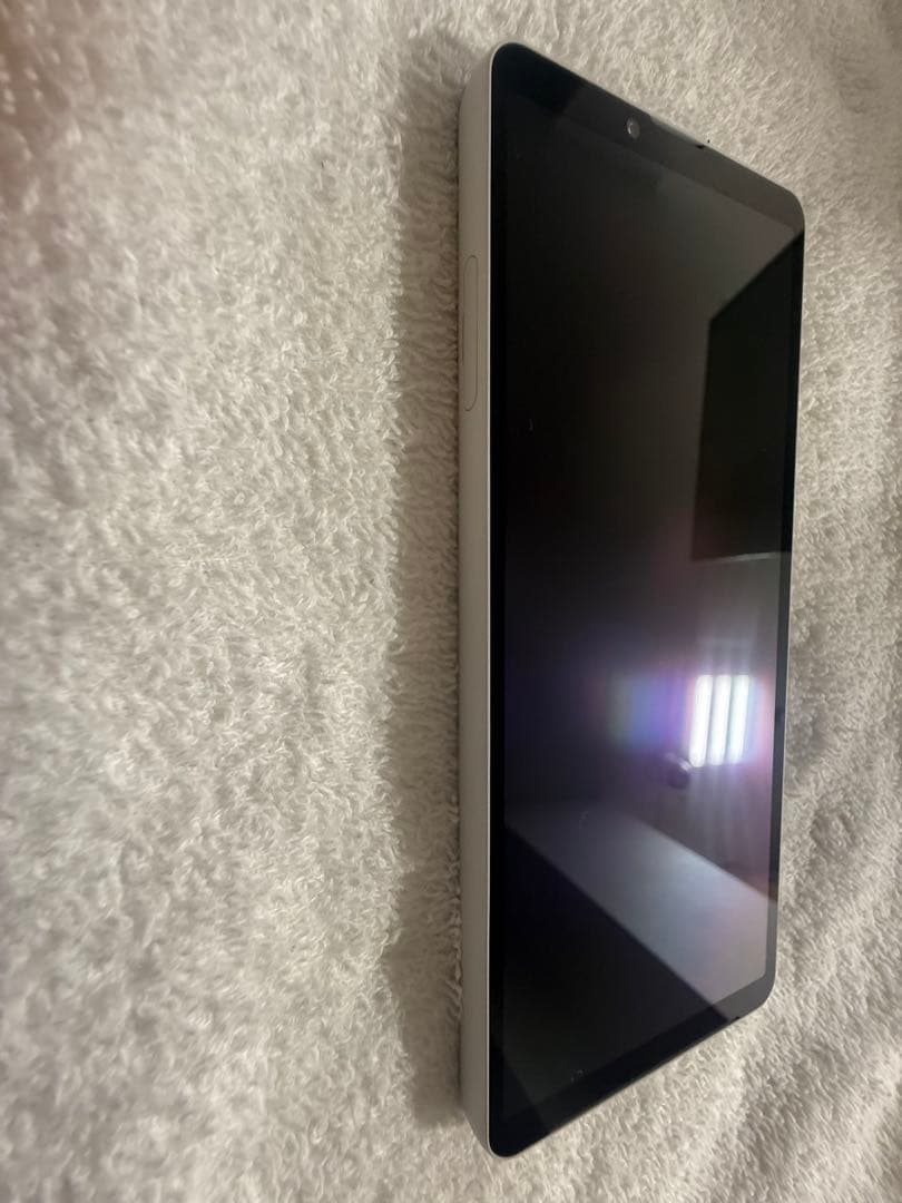 携帯電話本体 M