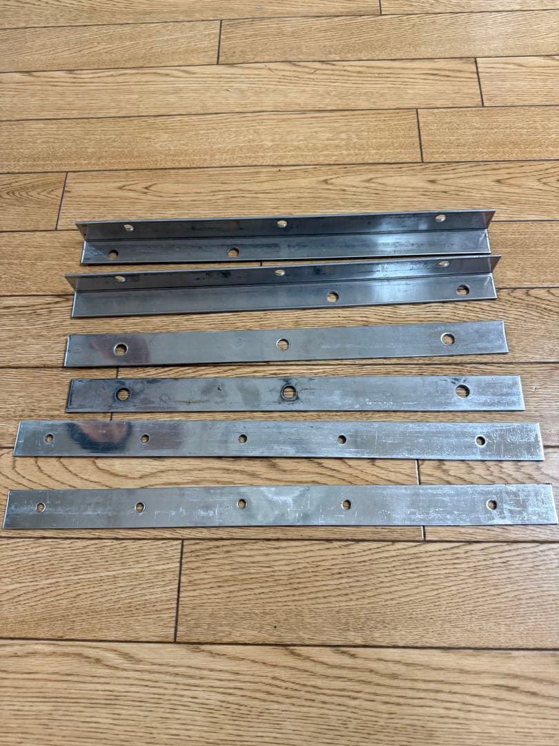 スーパーグレート　フロント　泥除けステー