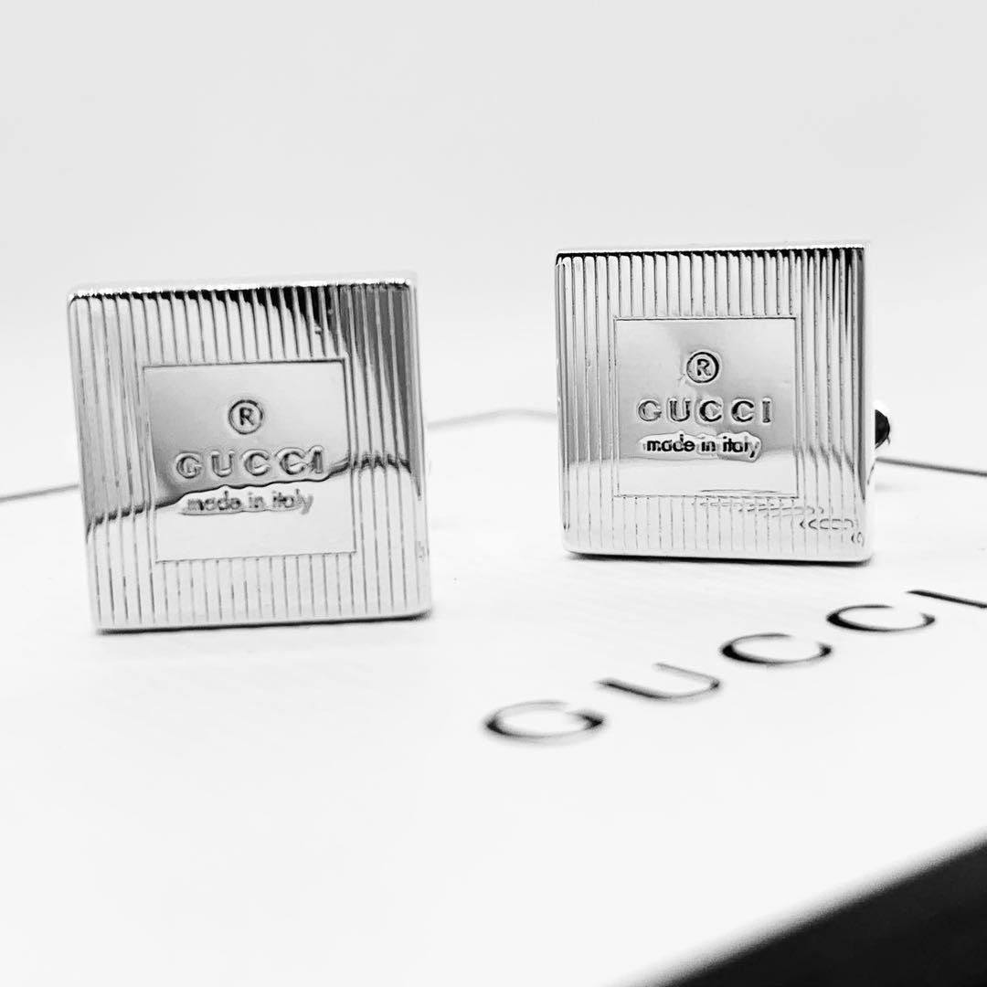 【超美品】GUCCI カフス　冠婚葬祭　オシャレ　925 スクエア　ロゴ