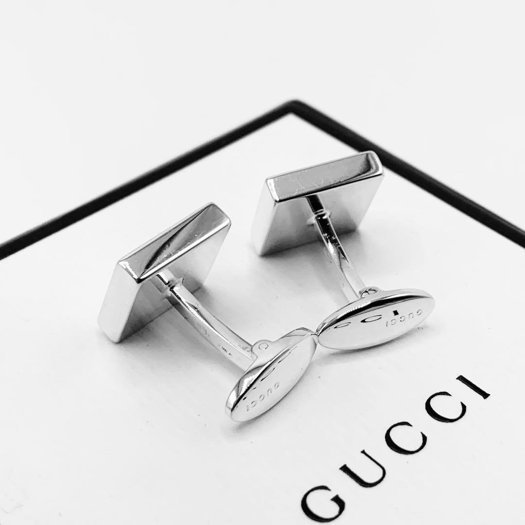 【超美品】GUCCI カフス　冠婚葬祭　オシャレ　925 スクエア　ロゴ
