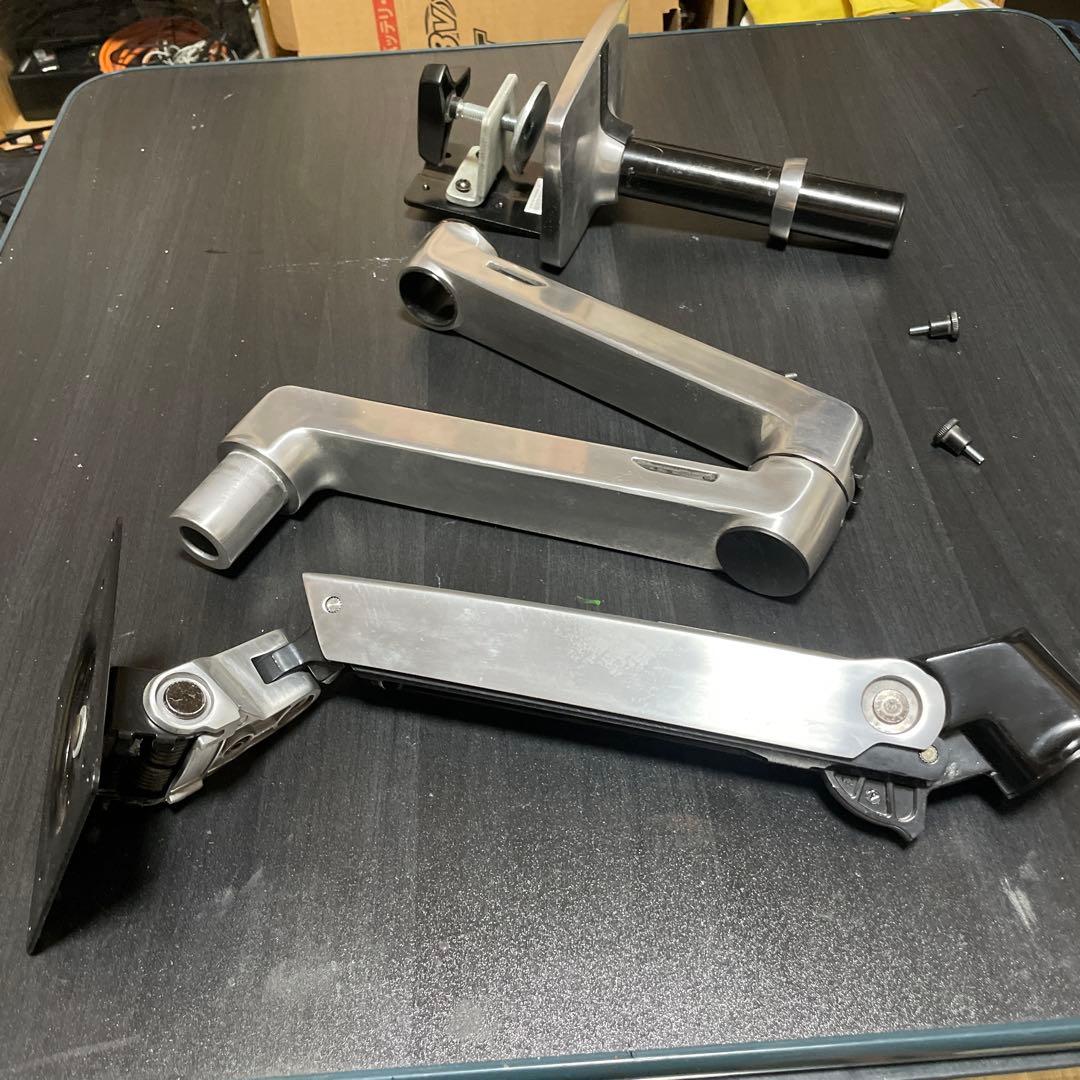 ERGOTRON モニターアーム シルバー　中古