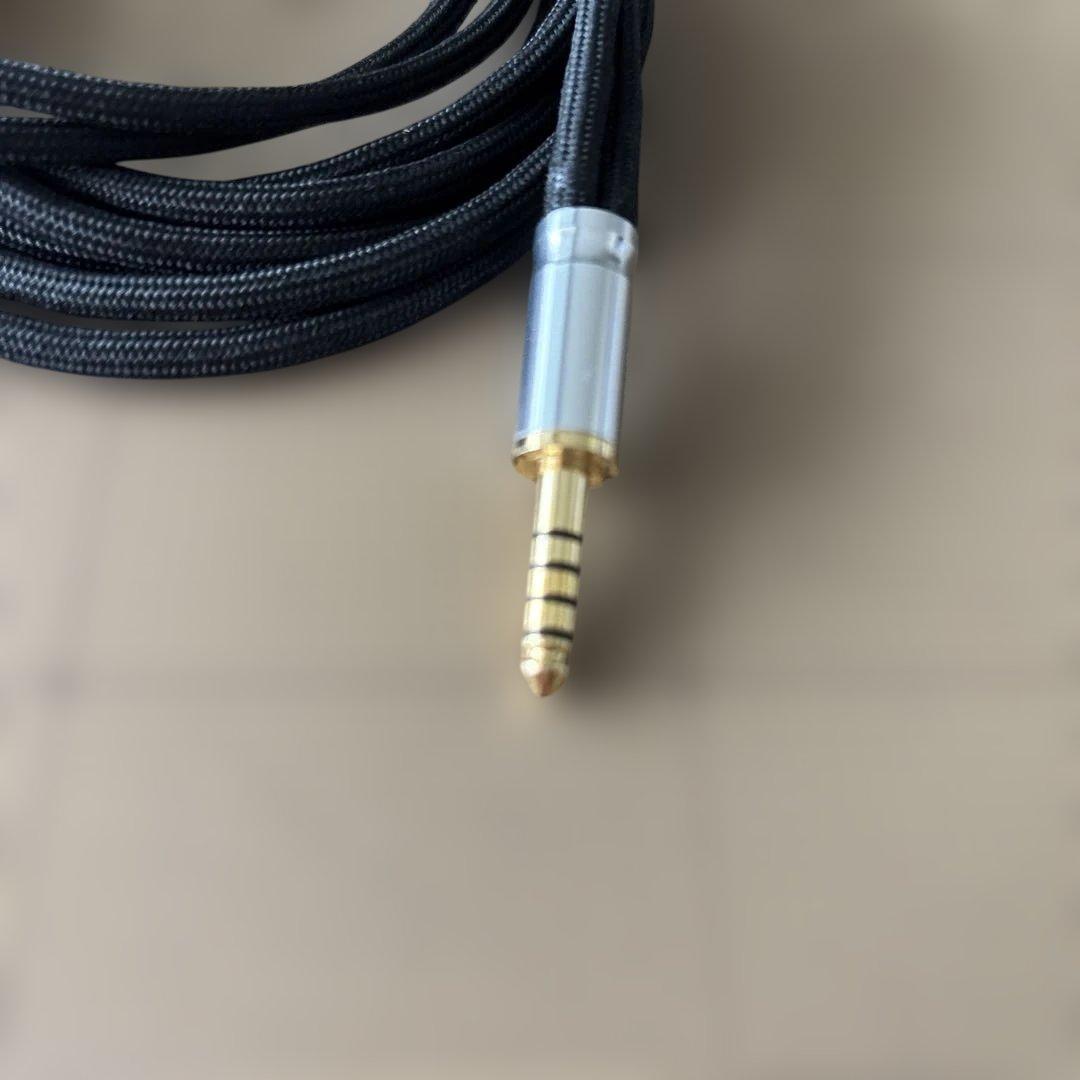 ZEN DACに最適品TRS to TRSバランスオーディオケーブル1.3m