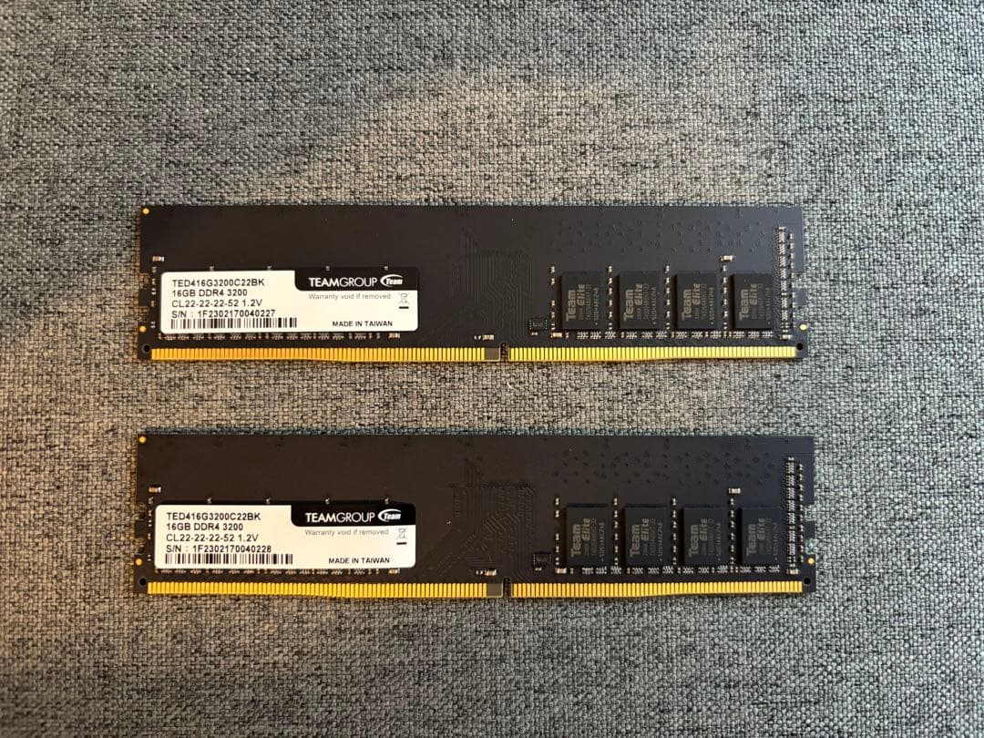 動作確認美品TeamGroup 32GB(16GBx2)DDR4 3200MHz