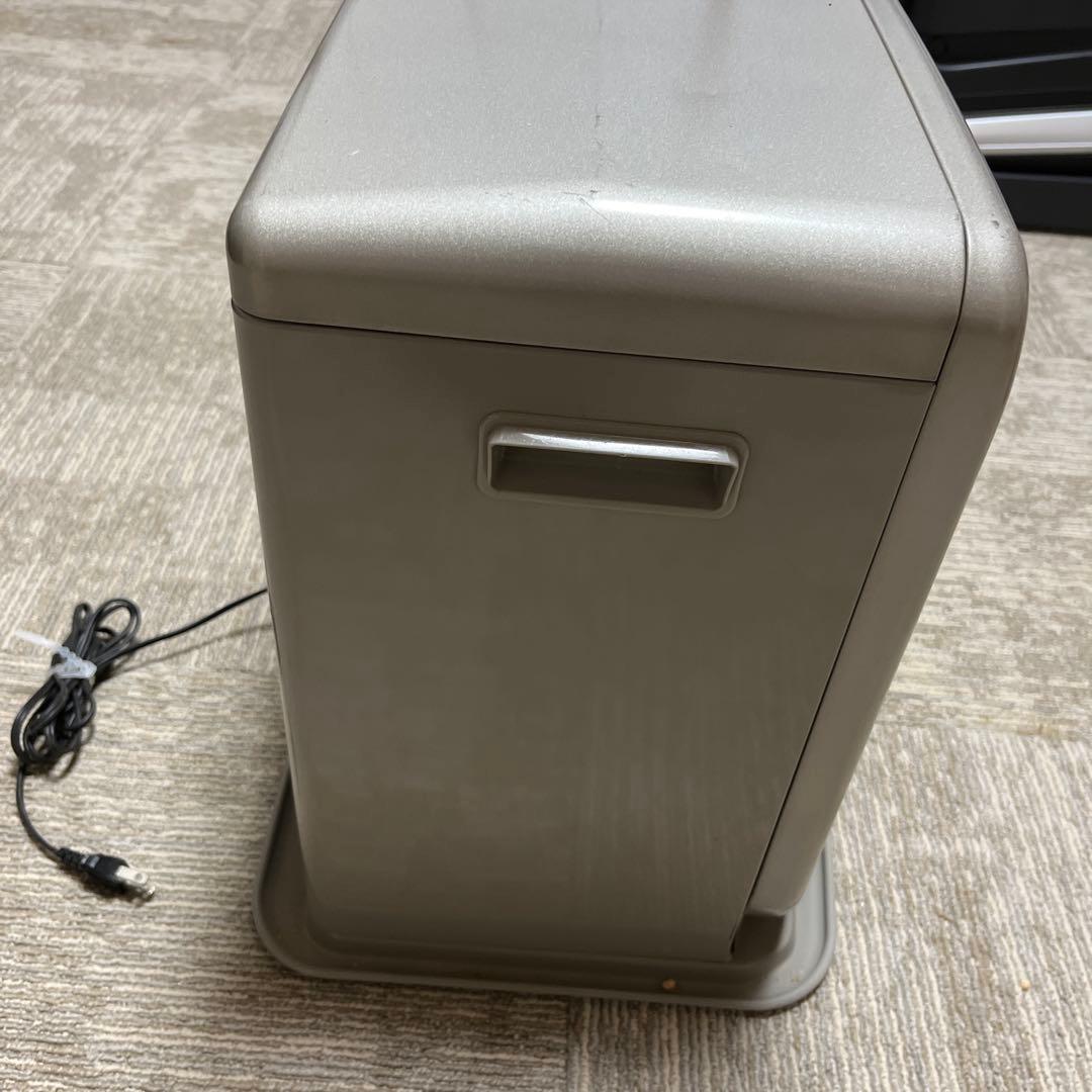 石油ファンヒーター FH-G5711BY