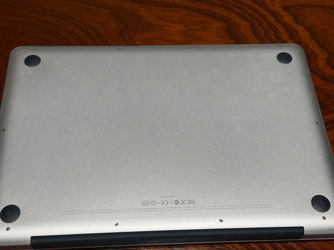 Apple MacBook PRO 13インチ 2009