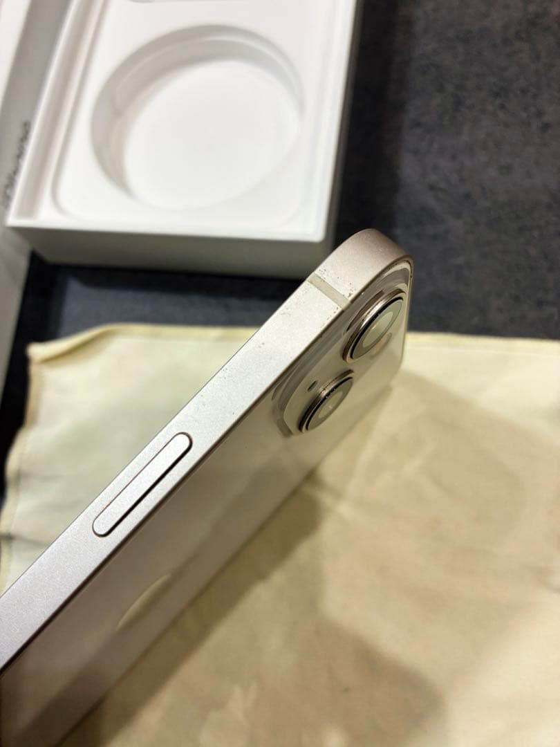 Apple iPhone 13 128GB Starlight本体 箱付き