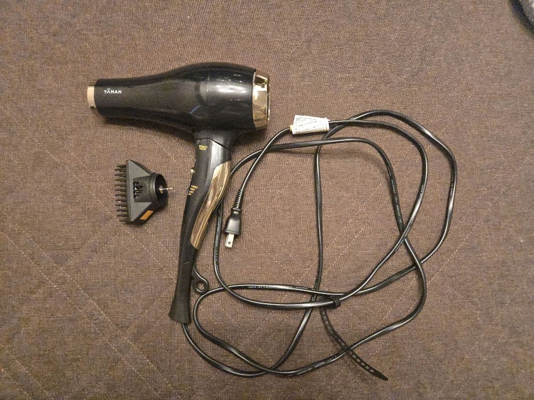 ヤーマン　ヴェーダブライトPLUS　ドライヤー