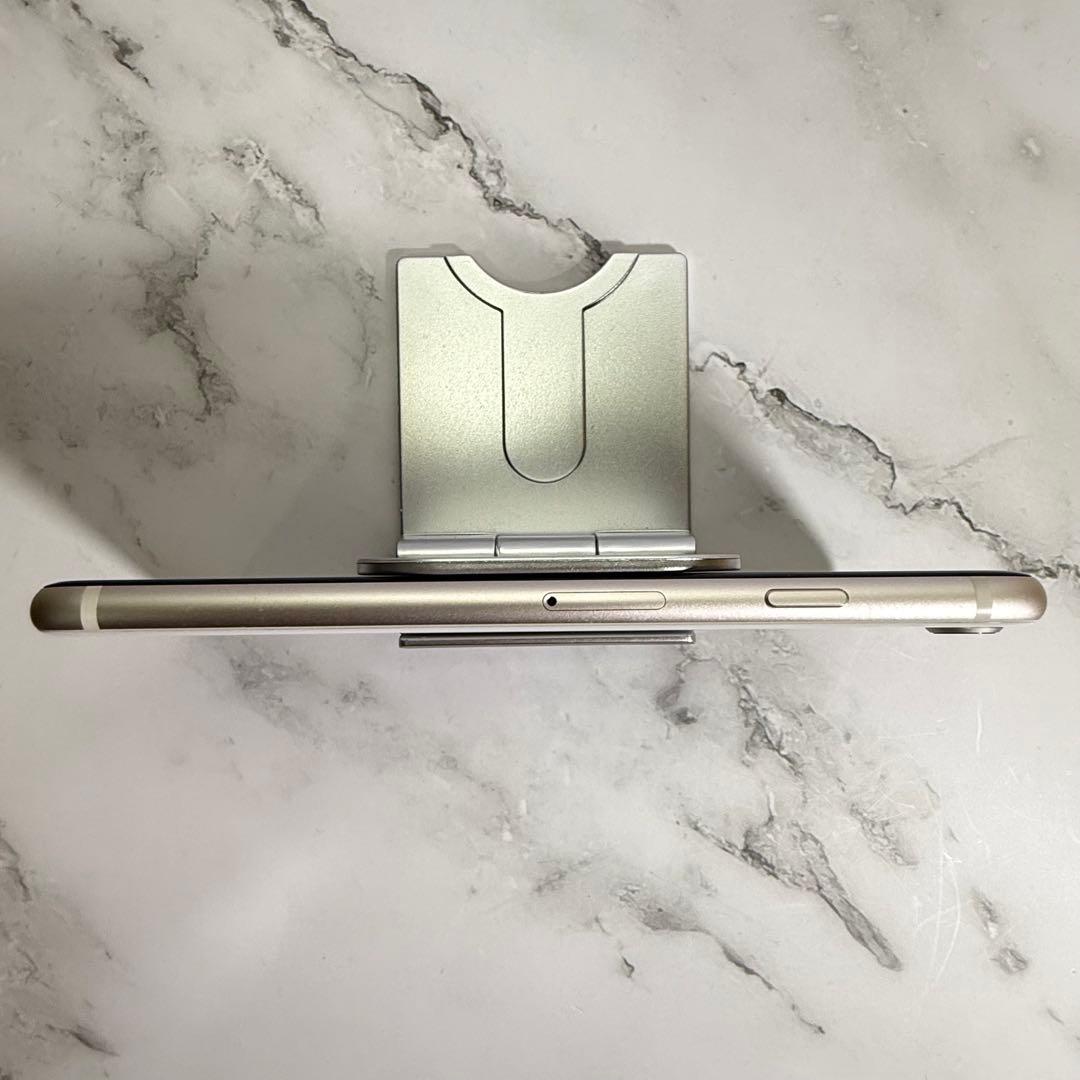 ★美品　iPhone SE3 128GB SIMフリー バッテリー100%