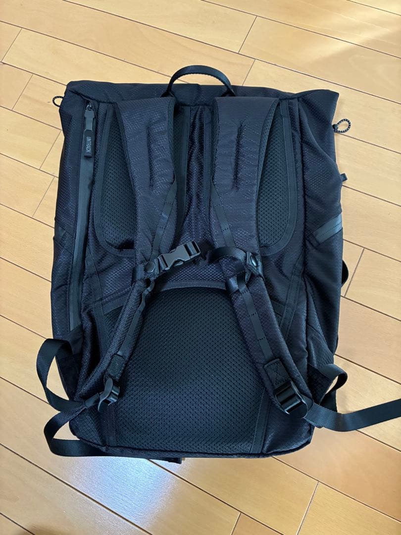 UNTRACK アントラック　ACE バックパック　軽量　8日迄の出品