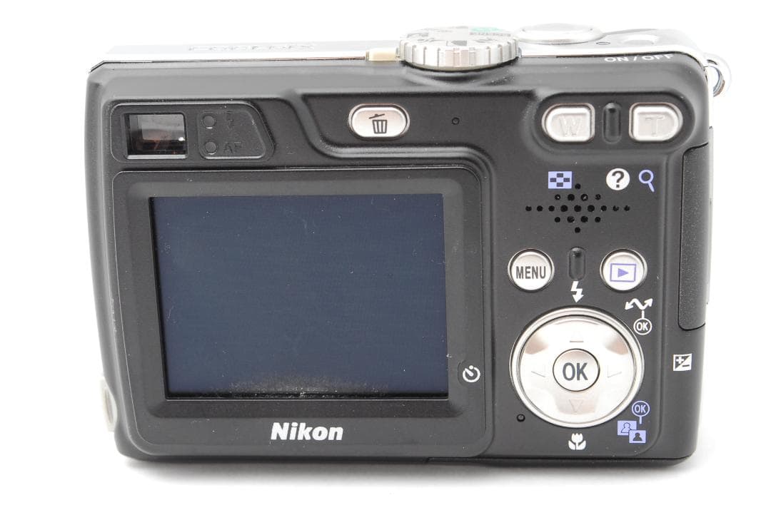 【使用感少　美品】Nikon COOLPIX 7900　コンデジ　クールピクス