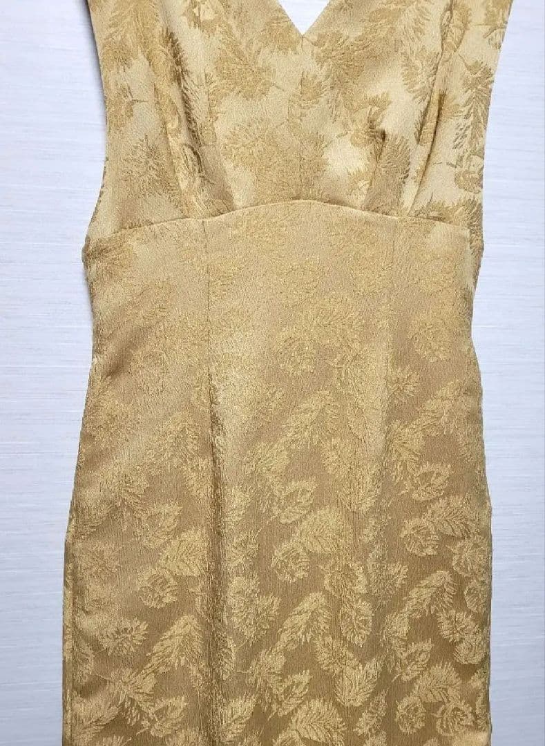 【AIMER 】チュールブラウス付きジャカードIラインパーティードレス　Mサイズ