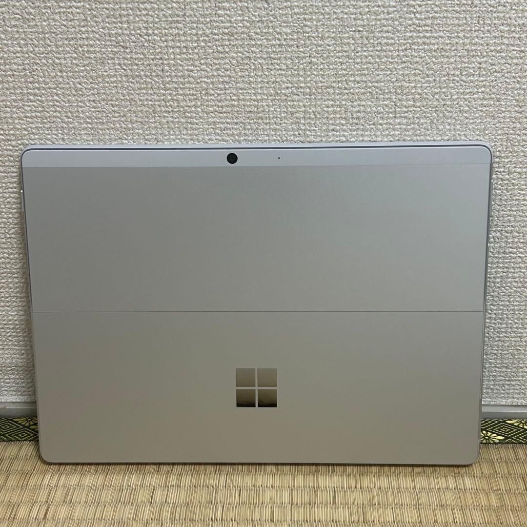 美品 Microsoft Surface Pro8 1982
