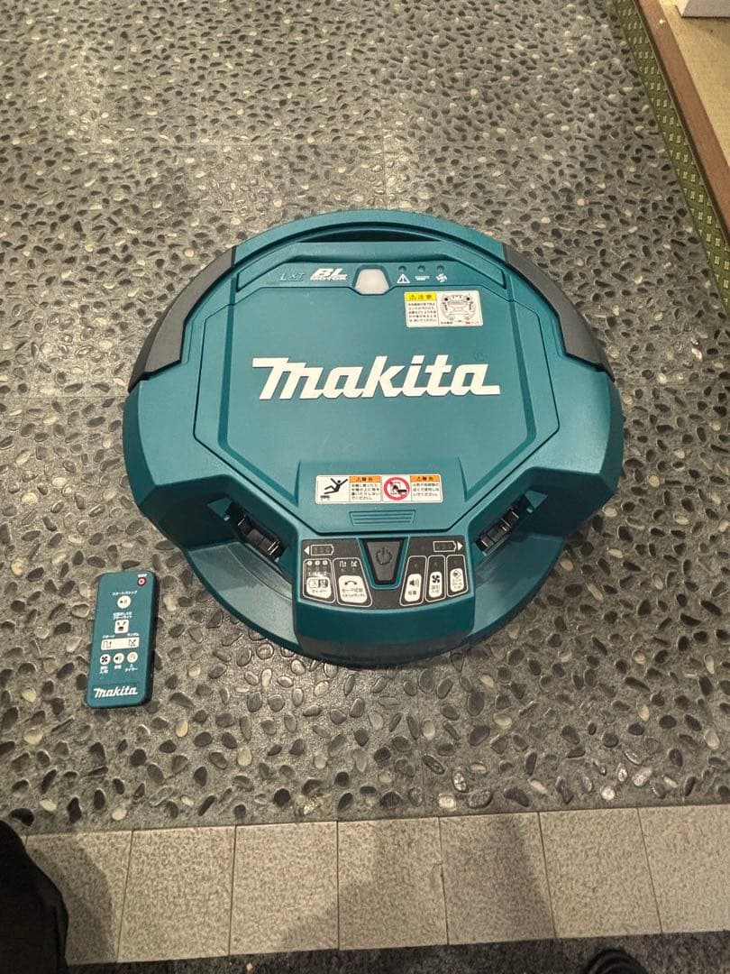 Makita ロボット掃除機 本体 リモコン付き