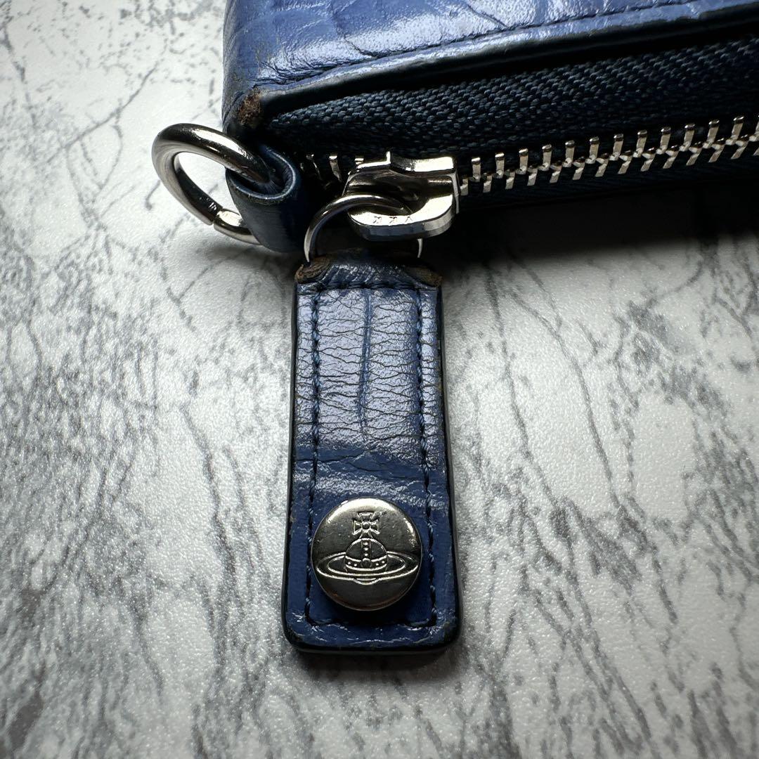 クロコ型押しレザー長財布　ラウンドファスナー　オーブ　ブルー　タッセル付き