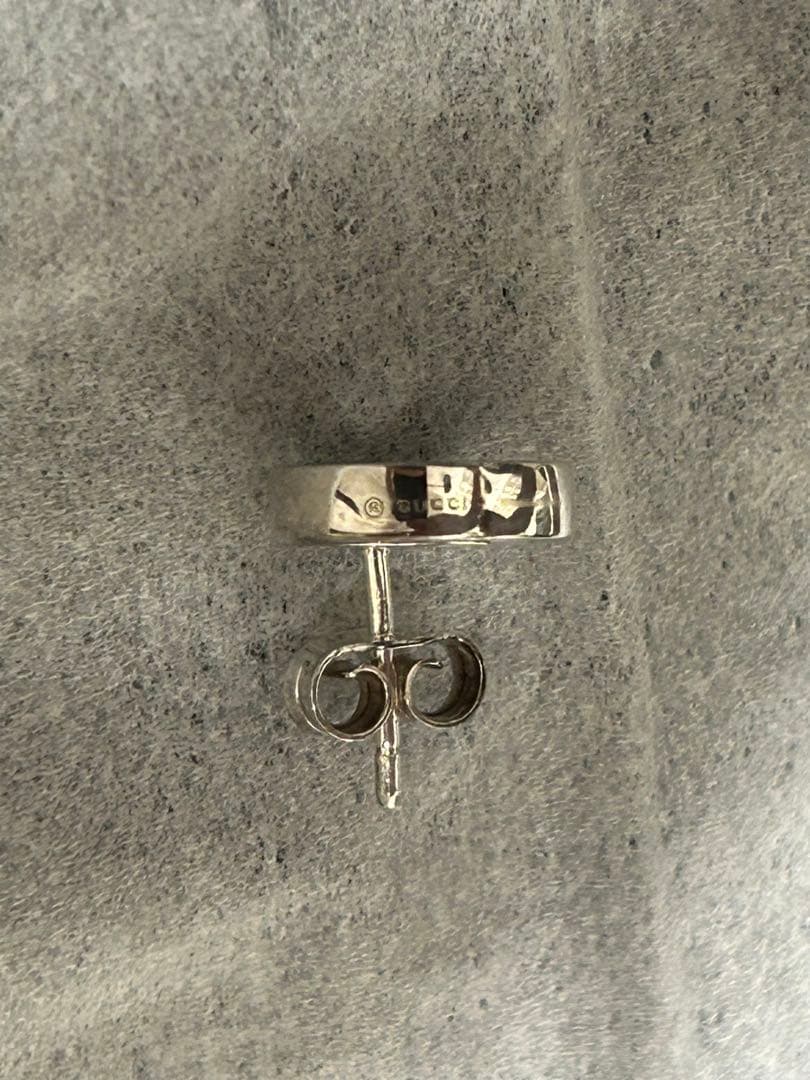 GUCCI グッチ　ピアス　両耳用　正規品