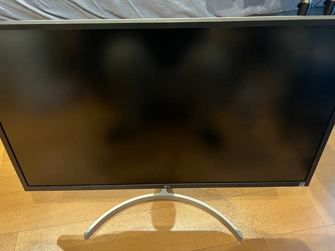 LG 32UL750-W 4Kモニター DisplayHDR600対応